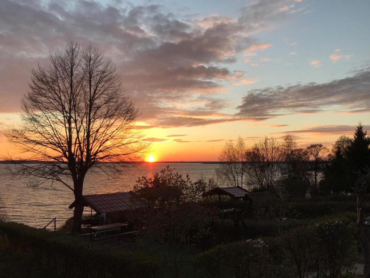 Apartamenty Fuleda Nad Jeziorem Dobskim Mazury Holiday エクステリア 写真